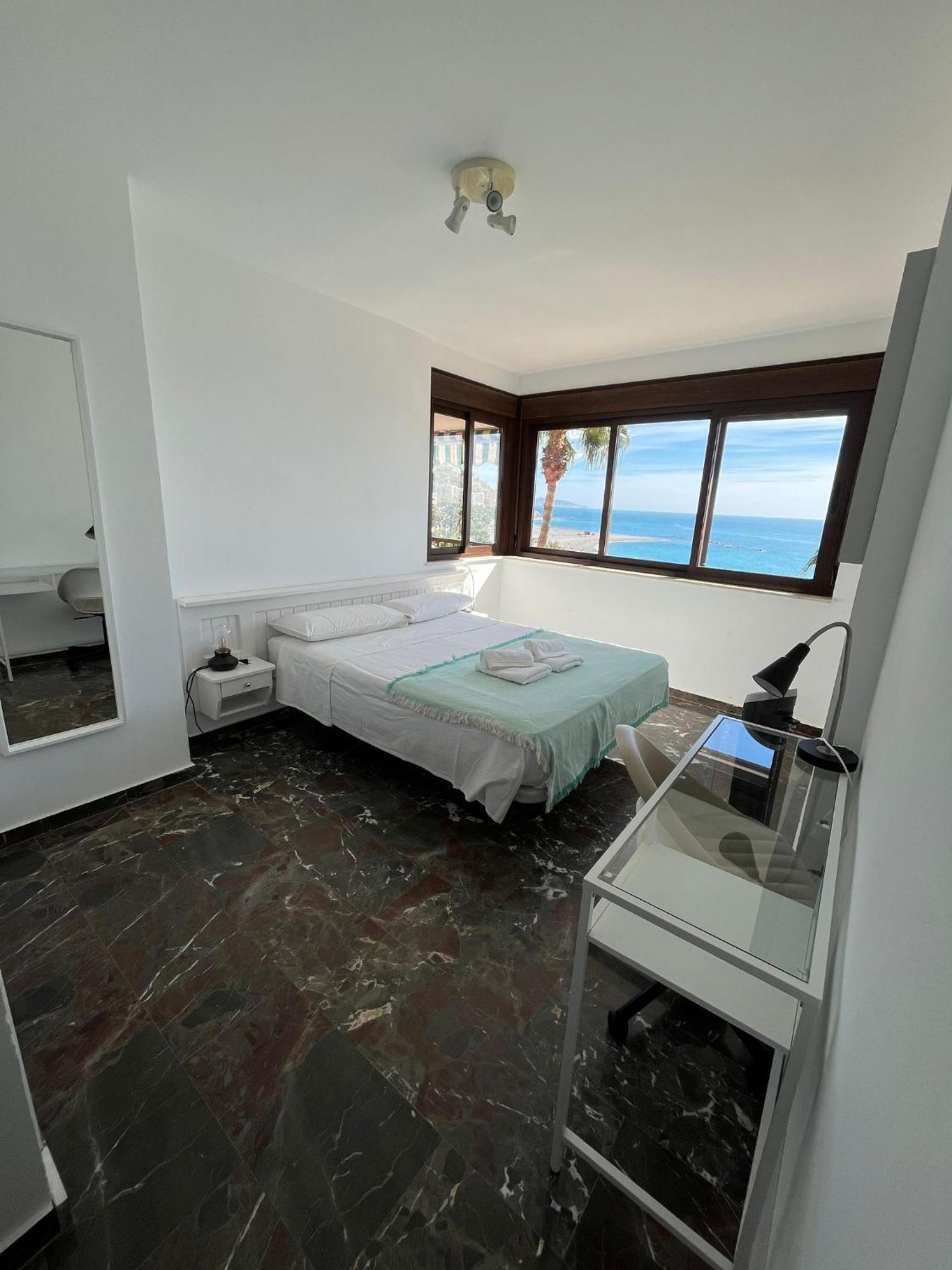 Apartamento La Caletilla Almuñécar Buitenkant foto